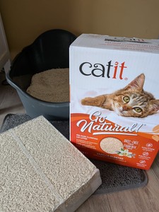 Catit Go Natural Katzenstreu ausgepackt